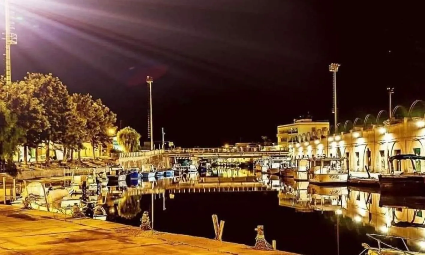 马扎拉德尔瓦洛Old Port La Marina - Sole公寓 公寓