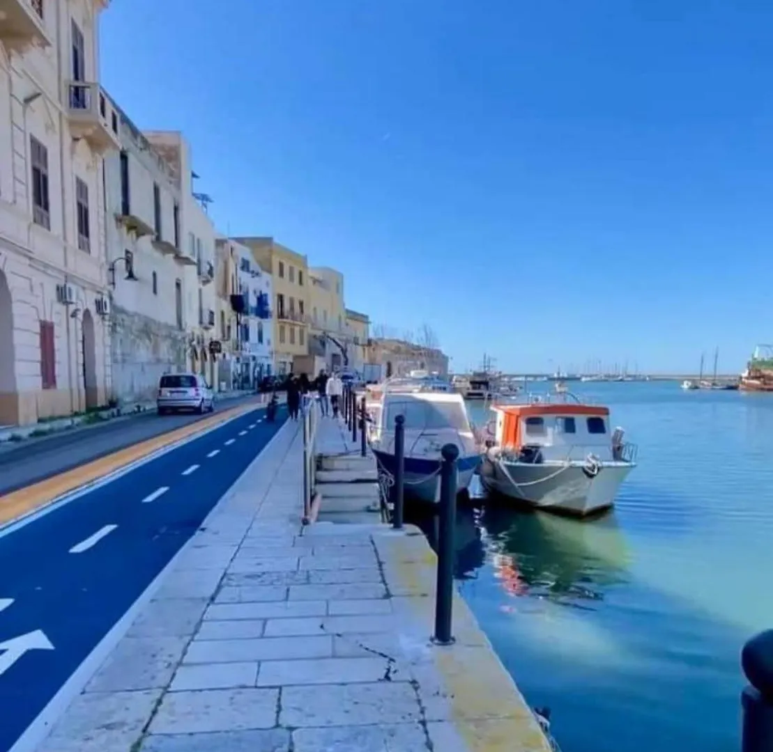 马扎拉德尔瓦洛Old Port La Marina - Sole公寓 意大利